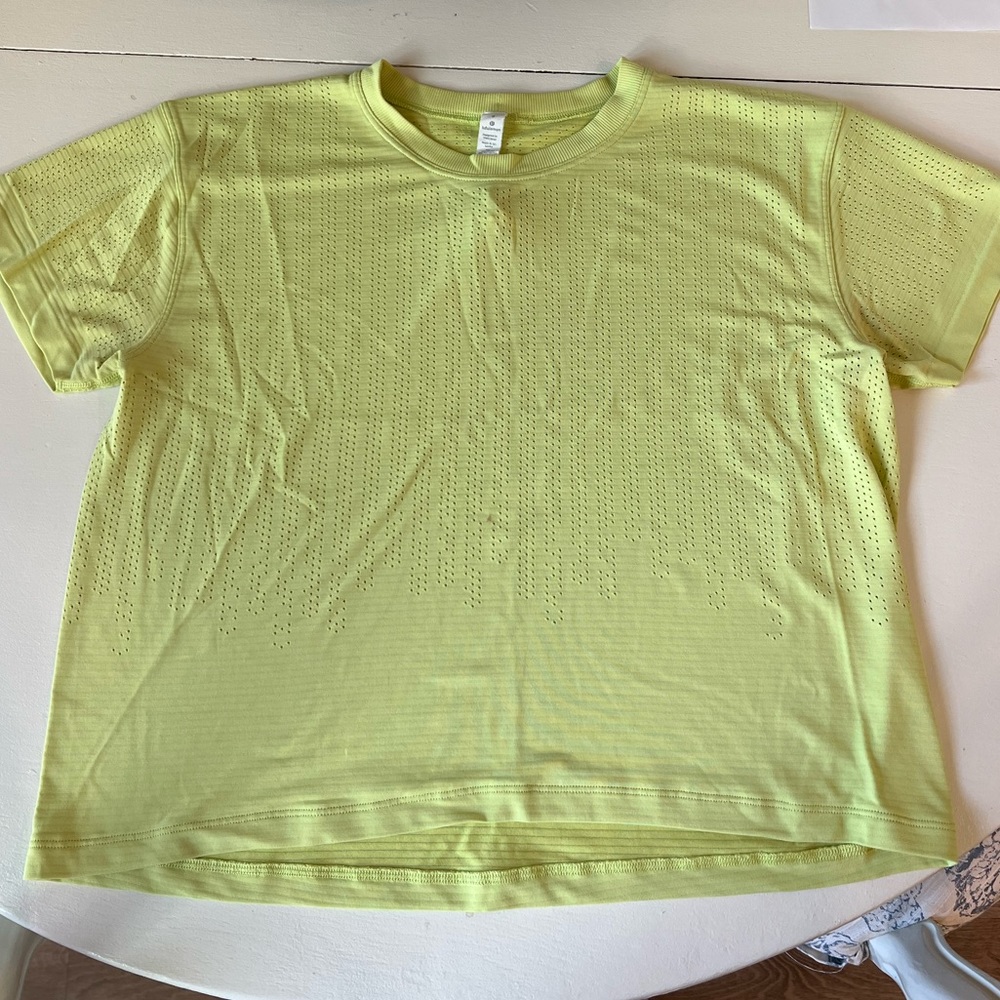 Lululemon Train To Be Short Sleeve